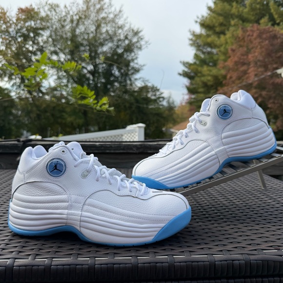 Jordan Other - NEW Air Jordan Jumpman Team 1 (White University Blue) FV3928-101